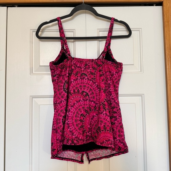 Miraclesuit Twist Front Slimming Underwire Tankini Swim Top - Picture 3 of 7